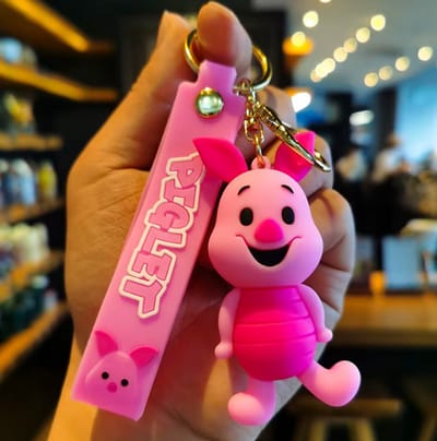 Pradeo - Alternatieve Sleutelhanger Van Knorretje - Piglet - Winnie The Poeh - Hard Siliconen - Cadeau Voor Volwassenen en Kinderen - Geschenk Voor Verjaardagen en Feestdagen - Key Chain