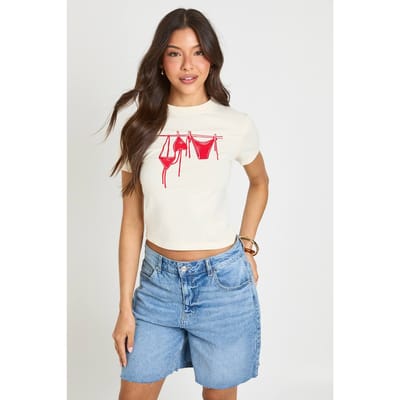 boohoo Dames Bikini Print Baby Tee | Ecru | Maat: Small