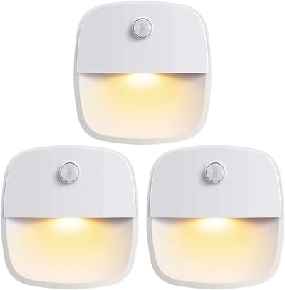 QTTVBTNA -Bewegingssensor Nachtlamp – Warme LED Trapverlichting 3200K voor Slaapkamer, Badkamer en Gang – Automatische Binnenverlichting