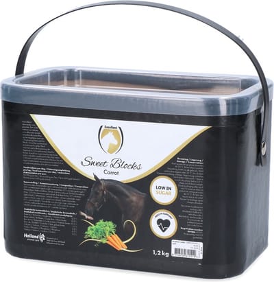 Excellent Sweet Carrot Blocks - 1,2 kg - De gezonde en smakelijke traktatie of beloning voor het paard - Geschikt voor paarden - Wortel