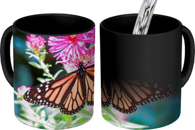 Magische Mok - Foto op Warmte Mokken - Koffiemok - Vlinder - Botanisch - Bloemen - Magic Mok - Beker - 350 ML - Theemok