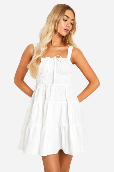 boohoo Dames Tiered Smock Mini Dress | Wit | Maat: 36