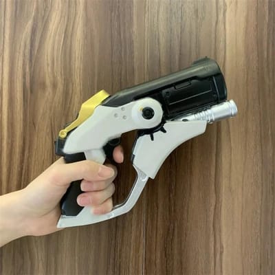Meerdere Wapens Modelnr Sting Laser Geweer Revolver Prop Wapen Cosplay Veiligheid PU Rubber Halloween Cadeau