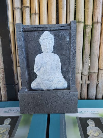Polyresin Boeddha Waterfontein - Decoratief Waterornament Tuin - Buddha Fontein met Verlichting - Grijs - 39 x 26 cm