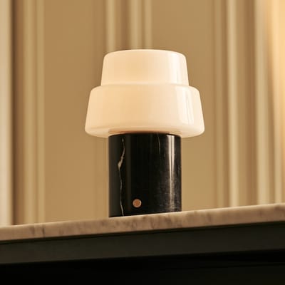Tavellio Pissaro Draadloze Tafellamp – H15 – Nero Marquina Marmer en Glas – Tot 100 uur – Zwart