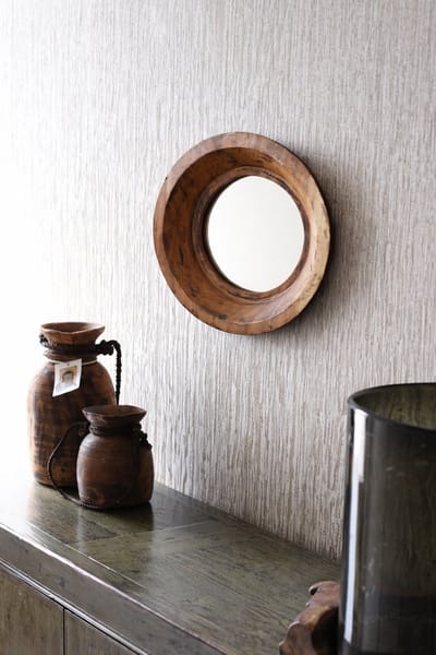 Kleine ronde houten spiegel gemaakt van een teak houten frame met een spiegel leuk voor in de hal, slaapkamer, toilet of babykamer