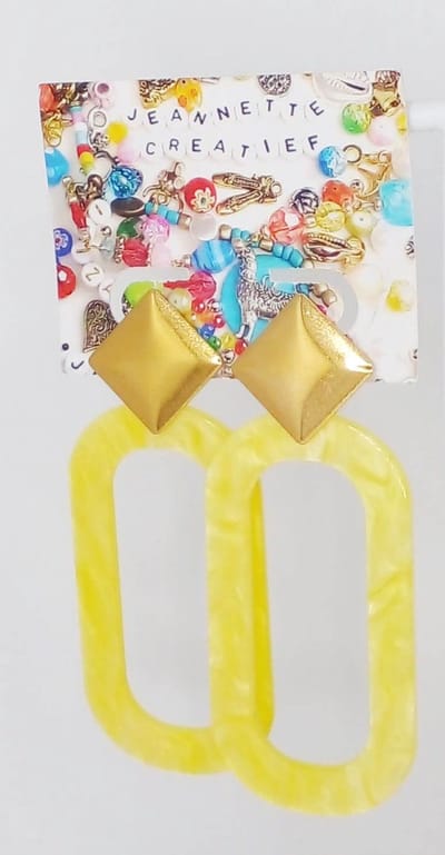 Jeannette-Creatief® - Resin - Yellow Gold - Gele Oorbellen - Gouden Oorbellen - Dames Oorbellen - Oorbellen - Oorbellen dames - Pasen