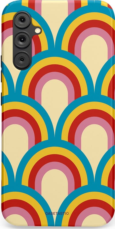 Casetastic hoesje geschikt voor Samsung Galaxy A34 (2023) 5G - Dubbellaagse bescherming - Retro regenboog - Fashion Case - Lichtblauw Crème Goud Rood