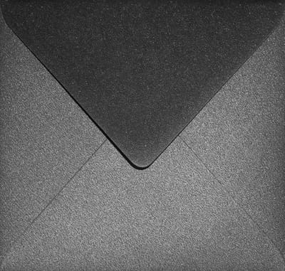 Metallic (parelmoer) zwarte enveloppen vierkant K4-153 - 153 x 153 mm - 25 stuks - NK natgelijmde - 120 gram - Aster Metallic - Netuno