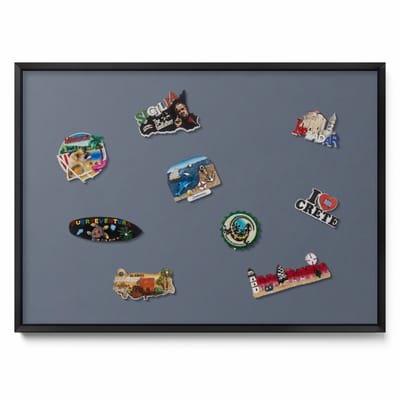 Tulup Magneetbord met Zwarte Frame - Grijs Magneetbord in Stijlvolle Kleuren - 70 cm x 50 cm - Koele grijze kleur - Magneetbord Voor Thuiskantoor - Magnetisch Bord voor Thuis en Kantoor - Magneetbord voor Herinneringen