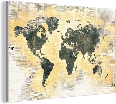 Aluminium schilderij 150x100 cm - Wanddecoratie metaal - Wereldkaart - Goud - Krant - Metalen muurdecoratie woonkamer - Decoratie industrieel - Foto op dibond - Industriële accessoires slaapkamer