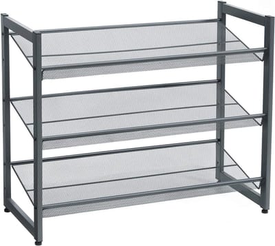Stapelbaar schoenenrek - 3 laags schoenenorganizer - Metalen schoenenplank met verstelbare platte of schuine planken - Beschermrails - 30.5 x 74 x 61.5 cm - Biedt plaats aan 9 - 12 paar - Grijs