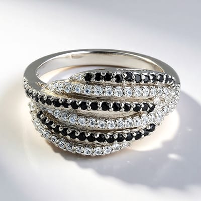 Cavill - Zilveren ring met zwarte spinel en zirkonia - 925 Sterling Zilver - 0,49 ct zwarte spinel - stijlvolle pavé ronde briljant ring maat 16