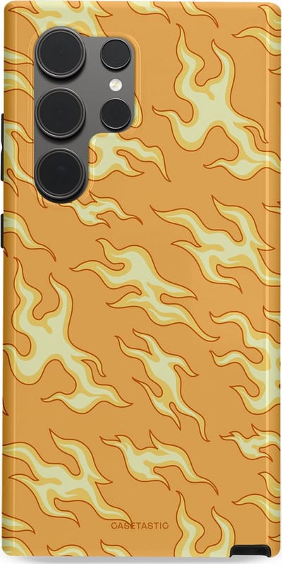 Casetastic Hoesje Geschikt voor Samsung S24 Ultra - Stijlvolle Beschermende Duo-layer Case - Vlammen van passie