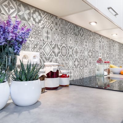 Zelfklevende tegelmuurstickers voor keuken en badkamer - 30 cementtegelstickers AZULEJOS ARTZINIEGA - 30 stickers 20x20 cm