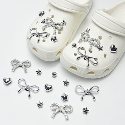 Schoenaccessoires-geschikt voor crocs charms- geschikt voor crocs pins- geschikt voor crocs Accessoires- geschikt voor Crocs Jibbitz-CJ-192 Dubbele Vlinderknop Sterren