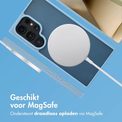 imoshion Hoesje - Geschikt voor Samsung Galaxy S24 Ultra - Color Guard Backcover met Magnetische Ring - Lichtblauw