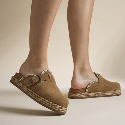 Warmbat Warrego Slippers cognac Suede - Maat 39