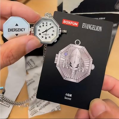 Nieuwe Box Fun Blind Box Horloge Eva Evangelion Thema Aangepaste Anime Figuur Mystery Box Verjaardagscadeau Verzamelspeelgoed Voor Anime Fans white