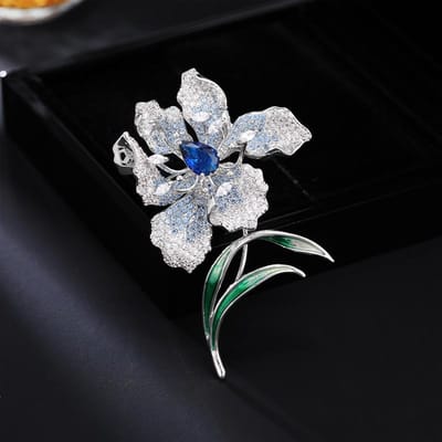 Dames Licht Luxe Design Elegante Verloop Bloem Broche Modieus En Veelzijdig Niche Design Sense Broche Dagelijkse Accessoires gray
