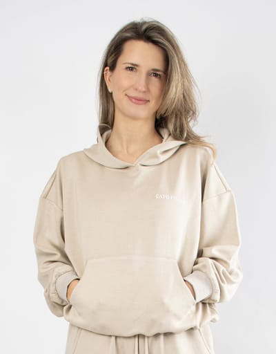 Serenity Cooldry Hoodie | CAPO FINALE - Woman Hoodie | S | Kleur Beige | Sportkleding | Activewear | Gymkleding | Fitnesskleding | Sportoutfit | Fitness | Hardlopen | Crossfit | Yoga | Pilates | Krachttraining
