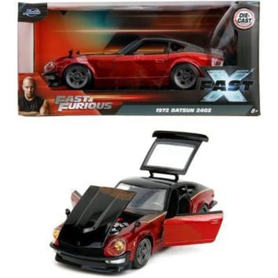 Fast & Furious FF 1:24 1972 Datsun (F10) Auto's op schaal