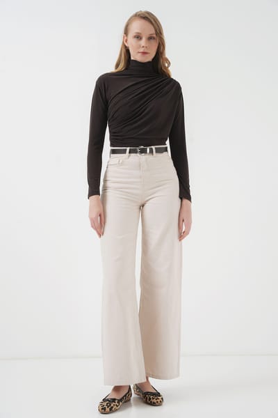 Fitted Colblouse met Drapé Detail