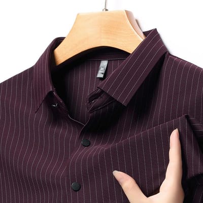 Chemise à manches longues pour hommes, style coréen, décontractée, tendance, couleur unie, pour personnes d'âge moyen et jeunes, coupe fine 4XL black