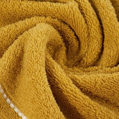 IZA Badhanddoek 70x140cm - Zacht Katoen, Mosterdgeel