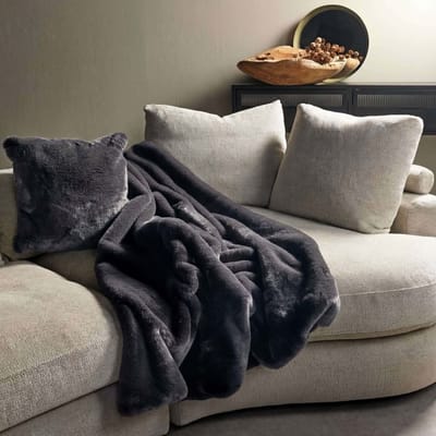 Dutch Decor - ZINZI - plaid 140x180 cm - bontlook - effen kleur - Charcoal Gray - antraciet