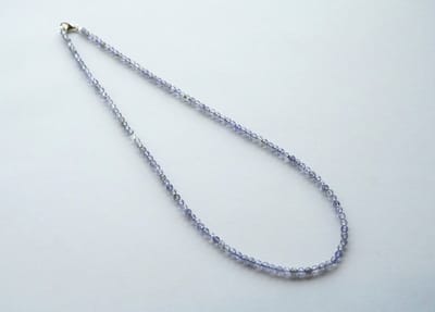 Gefacetteerde Ioliet collier
