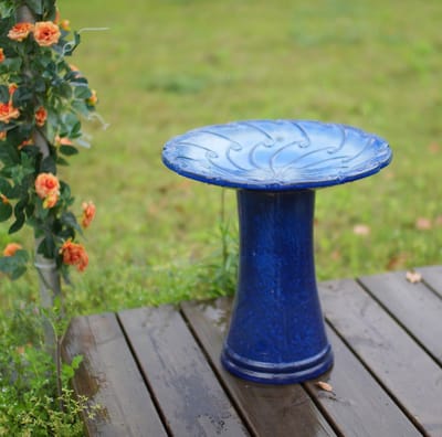 STILVORA Vogelbad – Handgemaakt en Vorstbestendig – Ø 43 cm, 45 cm Hoog – Keramiek – Koningsblauw – Voor Tuin, Terras en Balkon