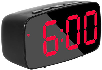 Ulisem - LED klok - Temperatuurweergave - Groot cijferdisplay - Inclusief datum - ABS materiaal - Stil alarm - Voor slaapkamer en kantoor - Universeel design - Zwart