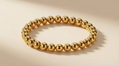 Lundholm Yuna Armband Dames Goudkleurig Kralen – Premium Stainless Steel 2.5 Micron PVD Gold Plated – Kralenarmband 5 mm – Elastische Armband - Scandinavisch Design
