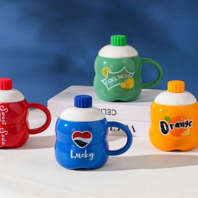 Hoog Uitziende Deksel Lepel Fruit Schattig Meisje Kantoor Kop Creatieve Keramische Kop met Handvol Melk Ontbijtmok 450ML white