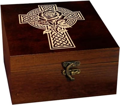 Houten Bewaarkist - Opbergdoos Sieraden - Sieraden Opbergen - Met Kruis Motief - 12 x 12 x 6 cm