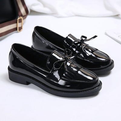 Damesschoenen Lakleer Dames Loafers Brits Kwastje Casual Dames Platte Schoenen Strik Comfortabele Kleine Leren Schoenen 35 zwart