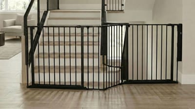 Safetots Overloop Oplossing met Twee Deuren en Meerdere Panelen voor Trappen Omhoog en Omlaag, Zwart, 207cm lang, Inclusief 2 Deurtjes