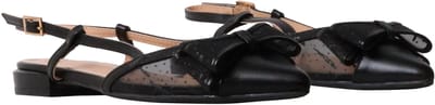 Pumps met bandjes van R and BE