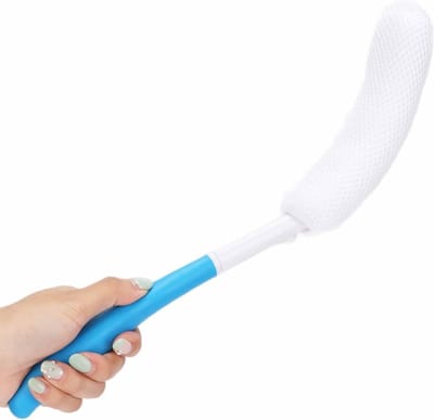 Zachte Exfoliërende Badborstel met Lange Gebogen Handgreep voor Effectieve Lichaamsreiniging en Rugscrubbing, Ideaal voor Douche en Bad Accessoires
