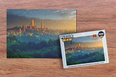 Puzzel Zonsopkomst boven San Gimignano bij Toscane in Italië - Legpuzzel - Puzzel 1000 stukjes volwassenen