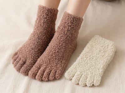 Fluffy Teensokken - teen sokken - Dames Sokken - 2 paar - Huissokken - toesocks - bruin - wit - 36 - 40 - cadeau - giftbox - Kerst cadeau - warm - extra zacht