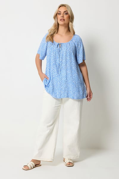 Yours Blauwe Blouse Met Bloemenprint, Korte Mouwen En Fijne Plooien Size 42