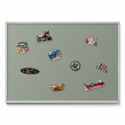 Tulup Magneetbord met Zilveren Frame - Olijf Magneetbord in Effen Kleuren - 100 cm x 70 cm - Licht olijfkleur - Magnetisch Bord Kindvriendelijk - Memobord Magnetisch - Magnetisch Bord Rechthoekig