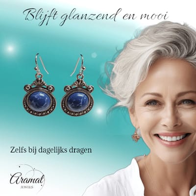 Aramat Jewels | Oorhangers | Bohemien oorhangers met blauw steentje | | | |20mm | Staal | Volwassenen | Verkleurd niet