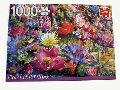 Jumbo Premium Quality Puzzel – Colorful Lilies – 1000 Stukjes – Kleurrijke Bloemen – Lelies