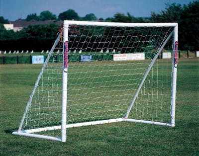 Taktisport UPVC Jeugdgoal - Voetbaldoel - 2.45m x 1.85m - Van licht kunststof