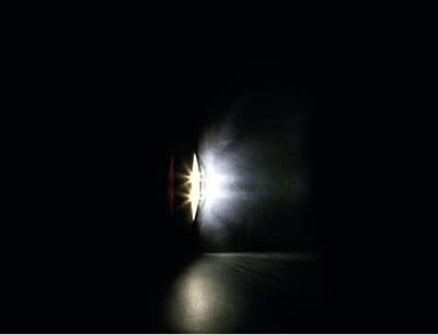 Extra Licht - Auto Lamp - Verkeersveiligheid Verbeteren - Drie Functies - 115 x 98 x 6 cm - Wit/Rood