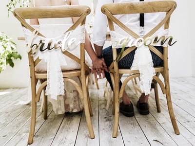 Stoeldecoratie Bride / Groom