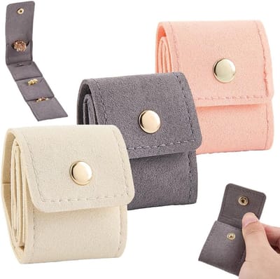 Drie Stuks Compacte Sieradenopbergzakjes met Drukknoop - Vouwbare Organizer voor Lipstick, Ringen, Oorbellen en Kettingen - Ideaal voor Reizen en Cadeaus voor Vrouwen (Beige)